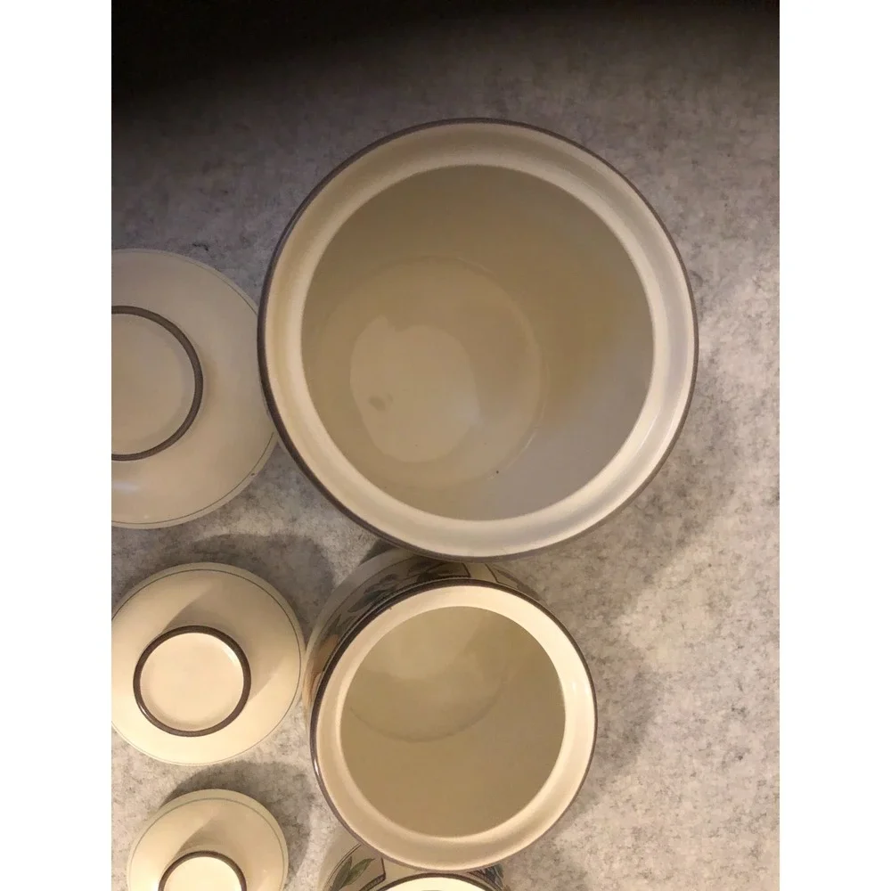 Vintage Mikasa Intaglio Garden Harvest 4 Canister Set w/ Lids (8-pcs)